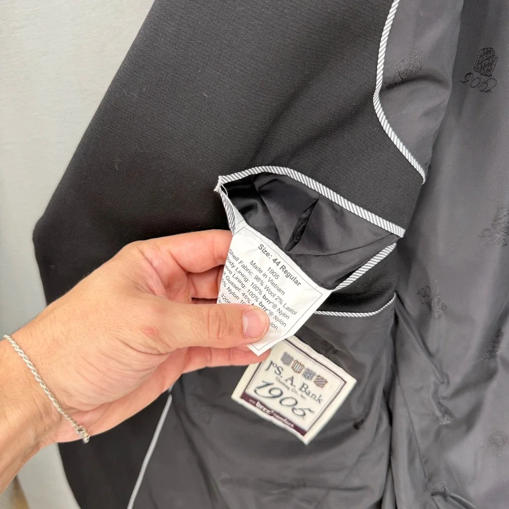 Jos. A. Bank Blazer Black 1905 Collection Tailored Fit 44 Regular